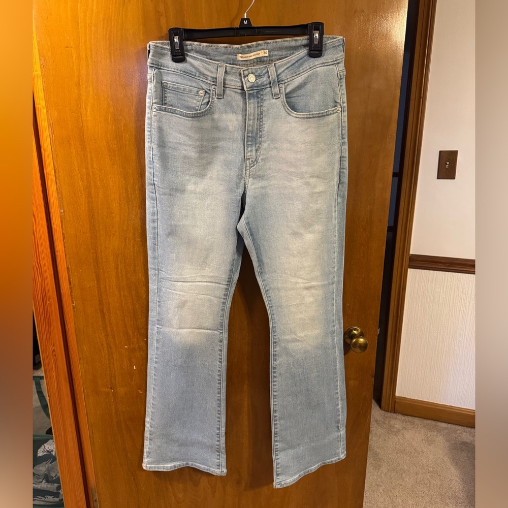 Levi’s 725 bootcut Jean 30Wx30L